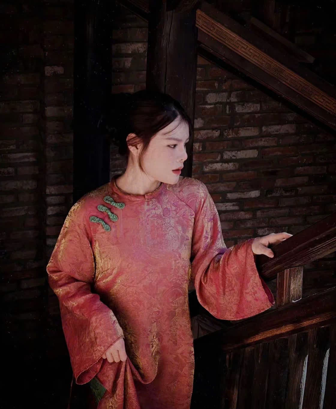 AODAI252 thumb 3